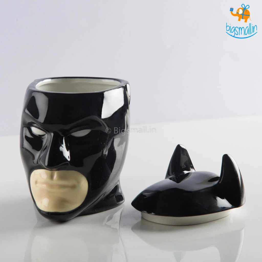 Bigsmall_hmk Official DC Dark Knight Mugs With Lid