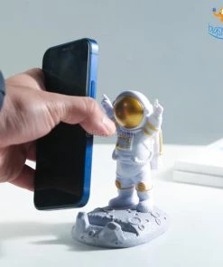 Big Daddy Dancing Space Man Phone Holder