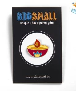 Bigsmall_piu Diwali Lapel Pin