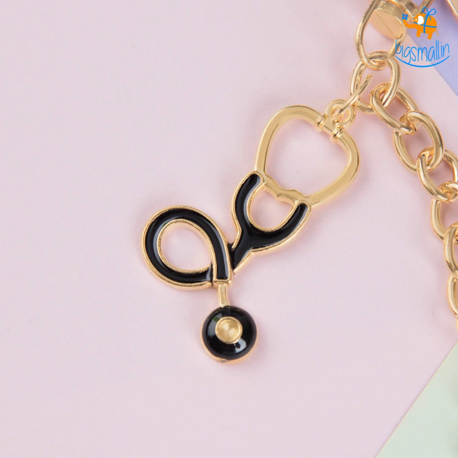 Bigsmall_hmk Doctor Essentials Metallic Keychain All Of It