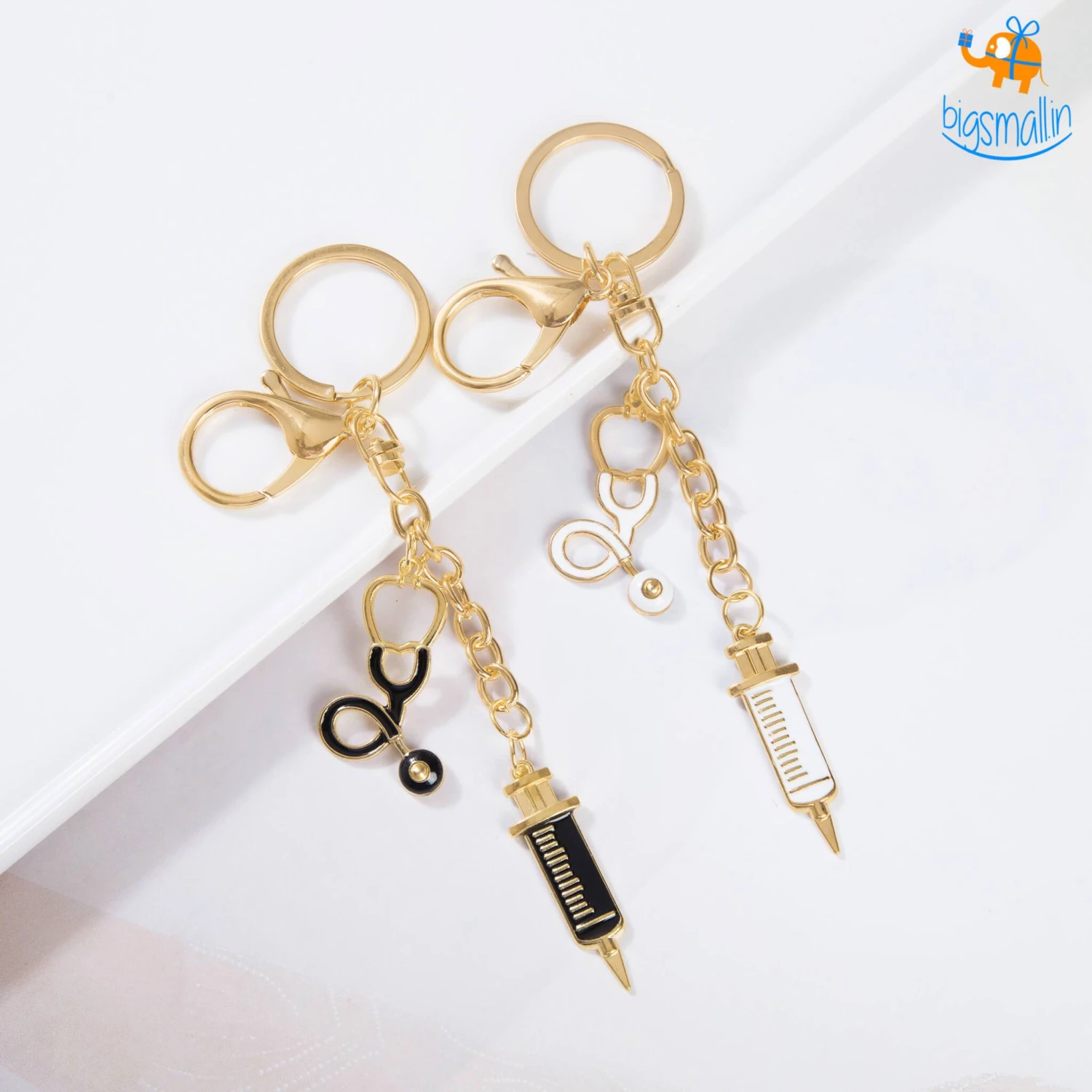 Bigsmall_hmk Doctor Essentials Metallic Keychain All Of It