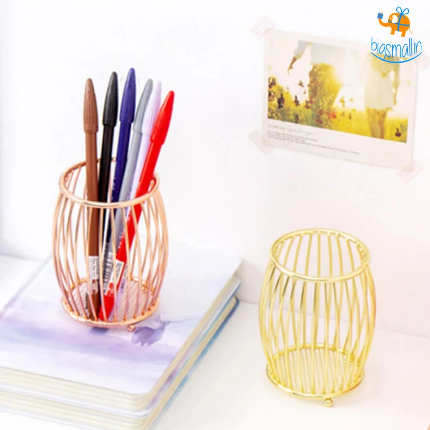 Artnery Drum Shaped Metallic Pen Stand