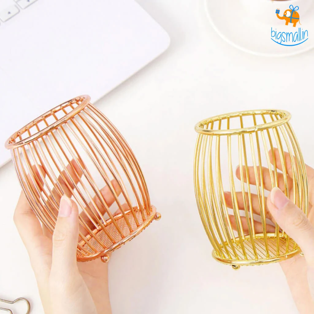Artnery Drum Shaped Metallic Pen Stand