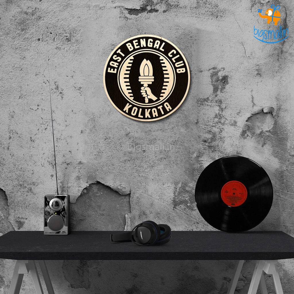 Bigsmall_cc East Bengal Engraved Wooden Crest Father's Day