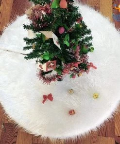 Coral Tree All Of It Faux Fur Christmas Tree Mat