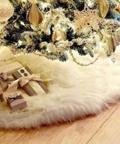 Coral Tree All Of It Faux Fur Christmas Tree Mat