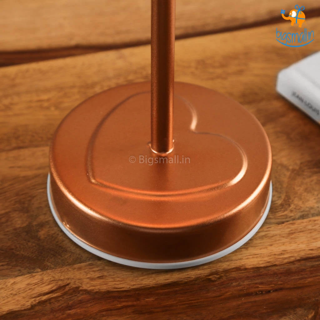 Bigsmall_hmk Corporate Feather Table Lamp