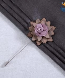 VinnyC Flower Wooden Brooch
