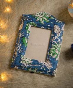 Ascetic Blue Floral Photo Frame