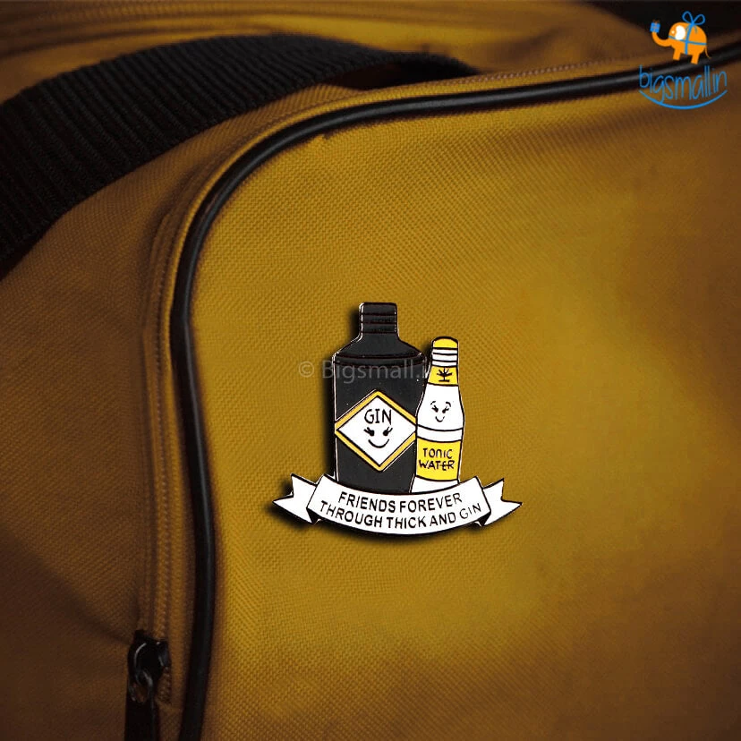 Bigsmall_piu All Of It Gin & Tonic Lapel Pin