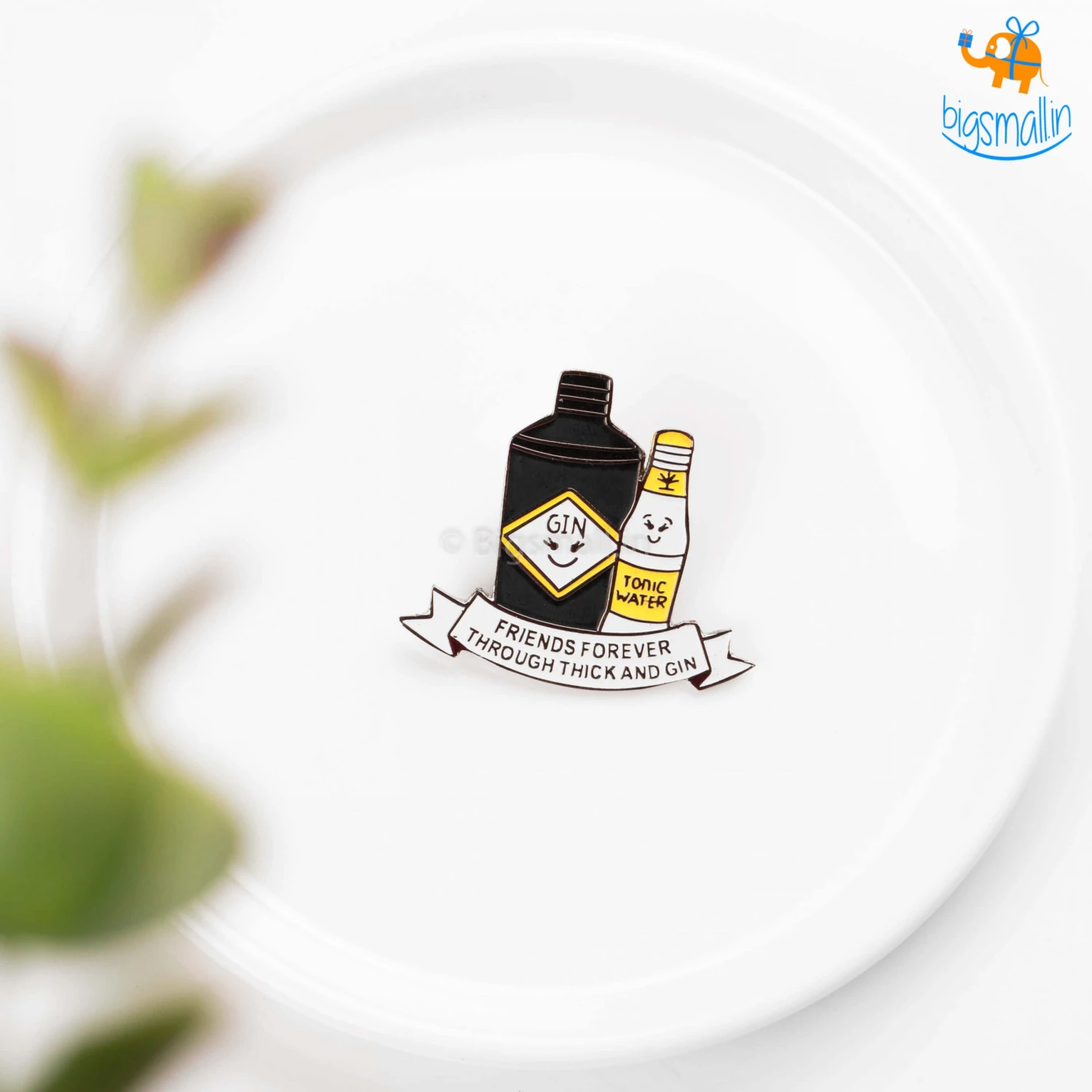 Bigsmall_piu All Of It Gin & Tonic Lapel Pin