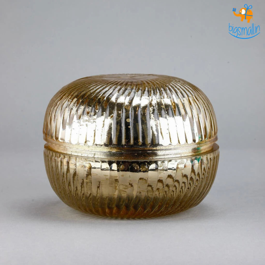 Doft Candles Golden Macaron Scented Candle