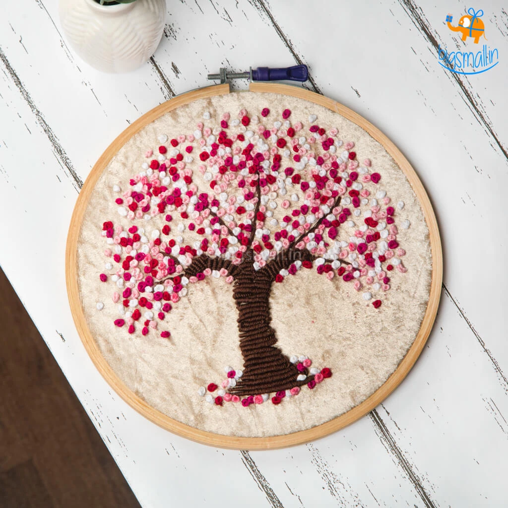 Hoop-Broideries Handmade Cherry Blossom Embroidery Hoop Art