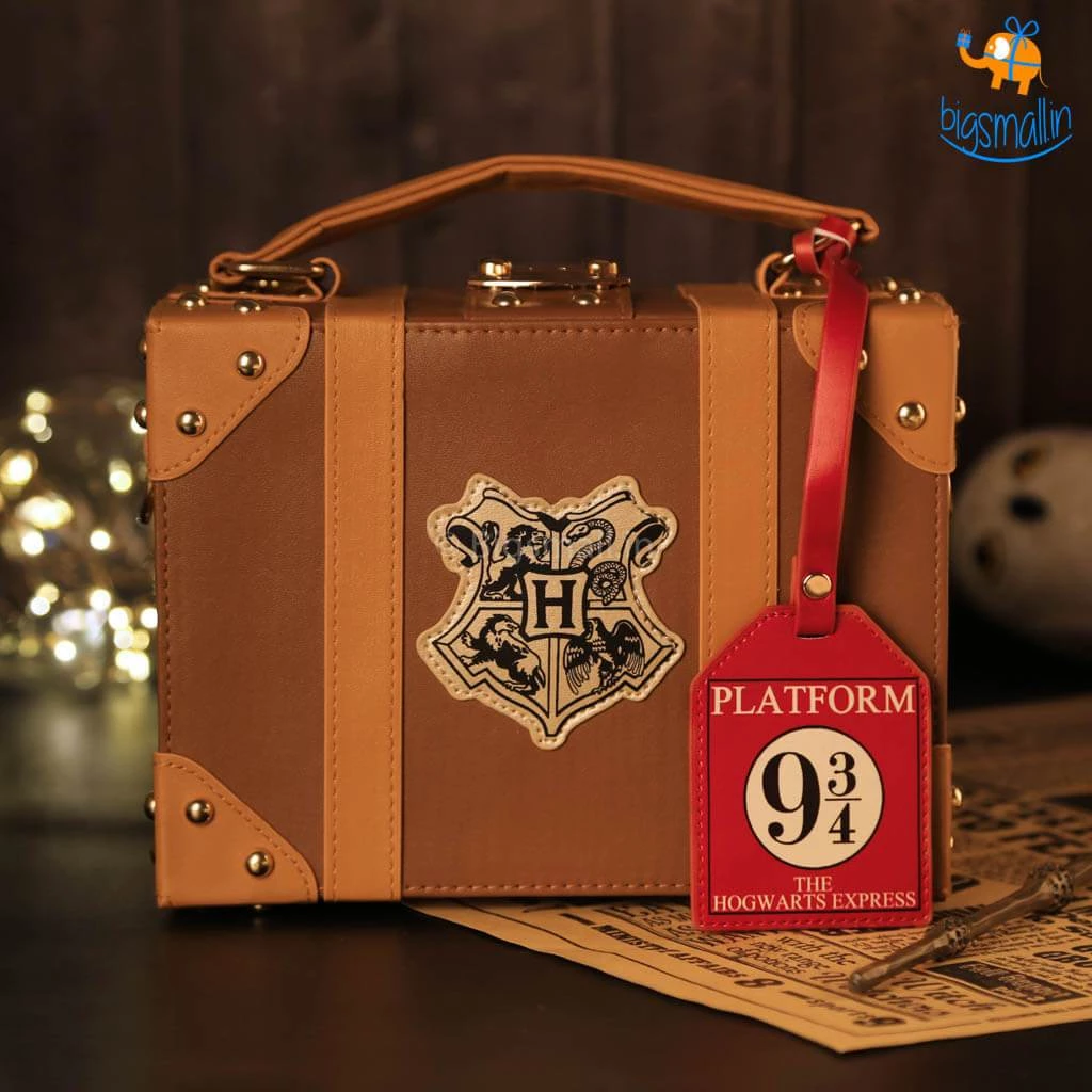 AmyLi All Of It Harry Potter Trunk Hand Bag