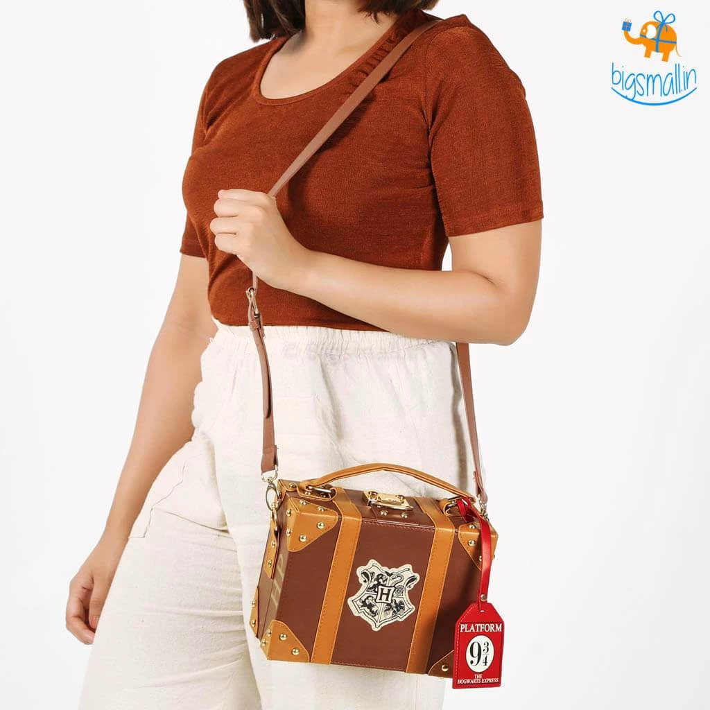 AmyLi All Of It Harry Potter Trunk Hand Bag