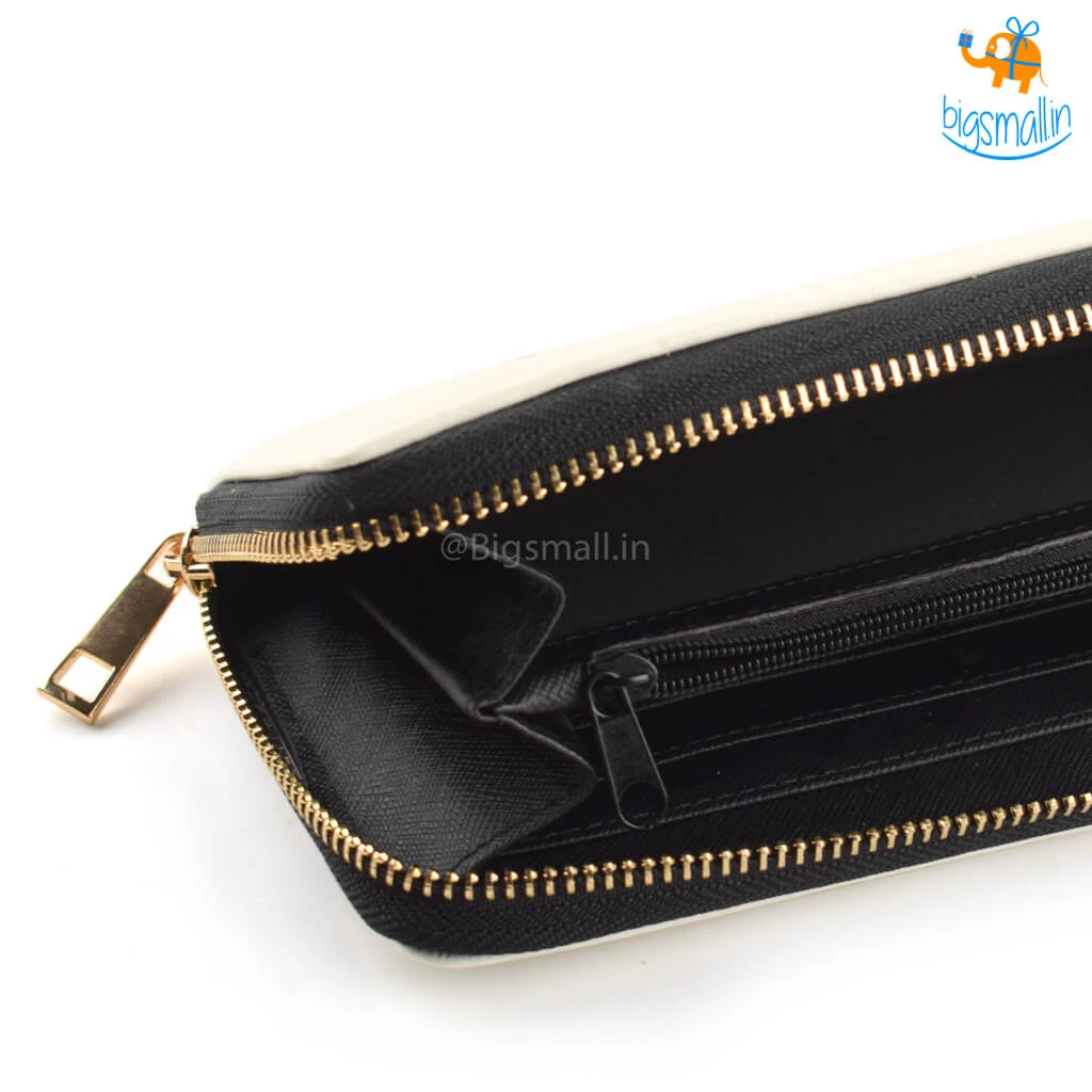 Bigsmall_hmk All Of It Hedwig White Wallet