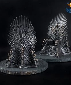 AmyLi All Of It Iron Throne