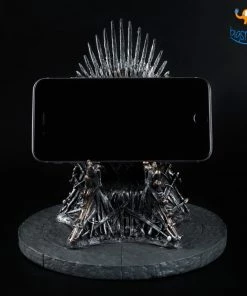AmyLi All Of It Iron Throne