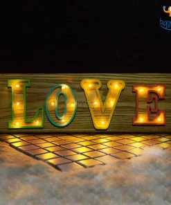 VinnyC Wooden LED Love Lamp