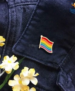 Bigsmall_piu All Of It Pride Lapel Pin