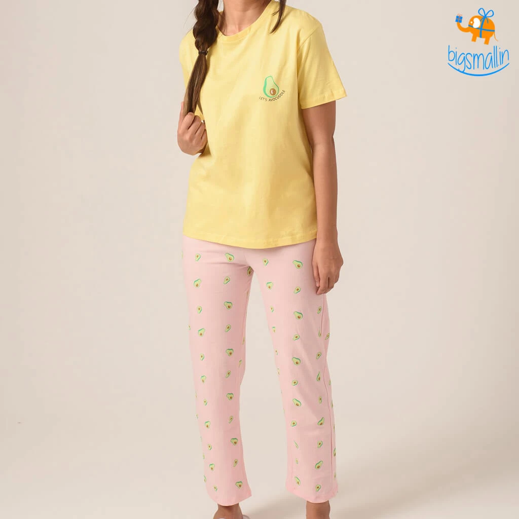 Bigsmall_soxytoes Let's Avocuddle Pyjama & T-Shirt Set All Of It
