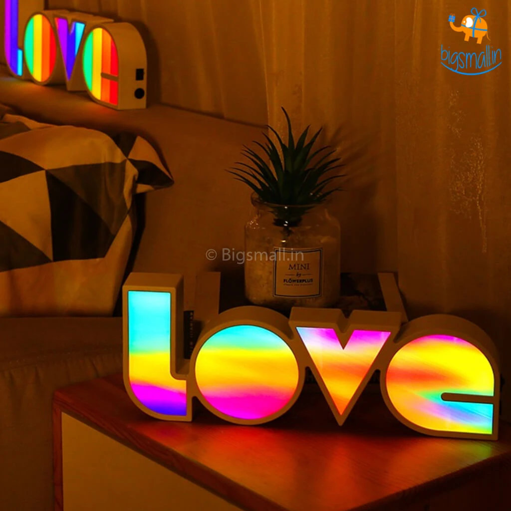 Bigsmall_hmk Love LED Multicolored Lamp All Of It