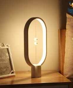 VinnyC Magnetic Heng Balance Lamp