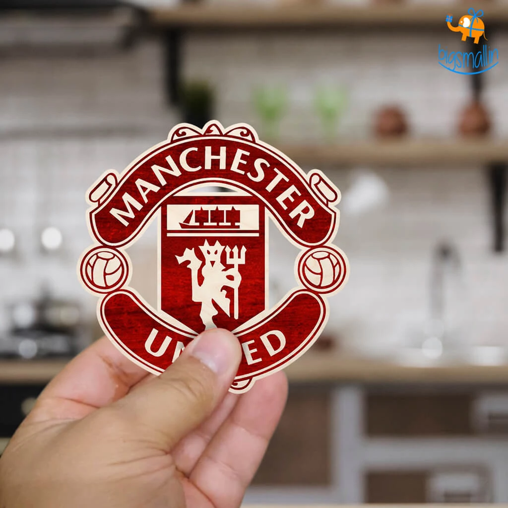 Bigsmall_cc All Of It Manchester United Wooden Fridge Magnet