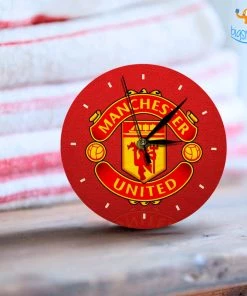Bigsmall_cc All Of It Manchester United Wooden Table Clock