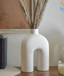 Hollyhock Minimal Ceramic Decorative Vase