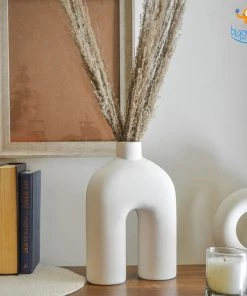 Hollyhock Minimal Ceramic Decorative Vase
