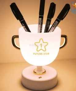 Bigsmall_hmk Trophy Shaped Desk Lamp
