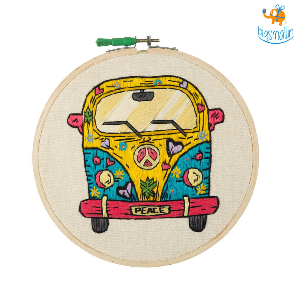 Hoop-Broideries Handmade Peace Embroidery Hoop Art