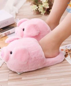VinnyC Piggy Plush Slippers (UK Size 4-8.5)