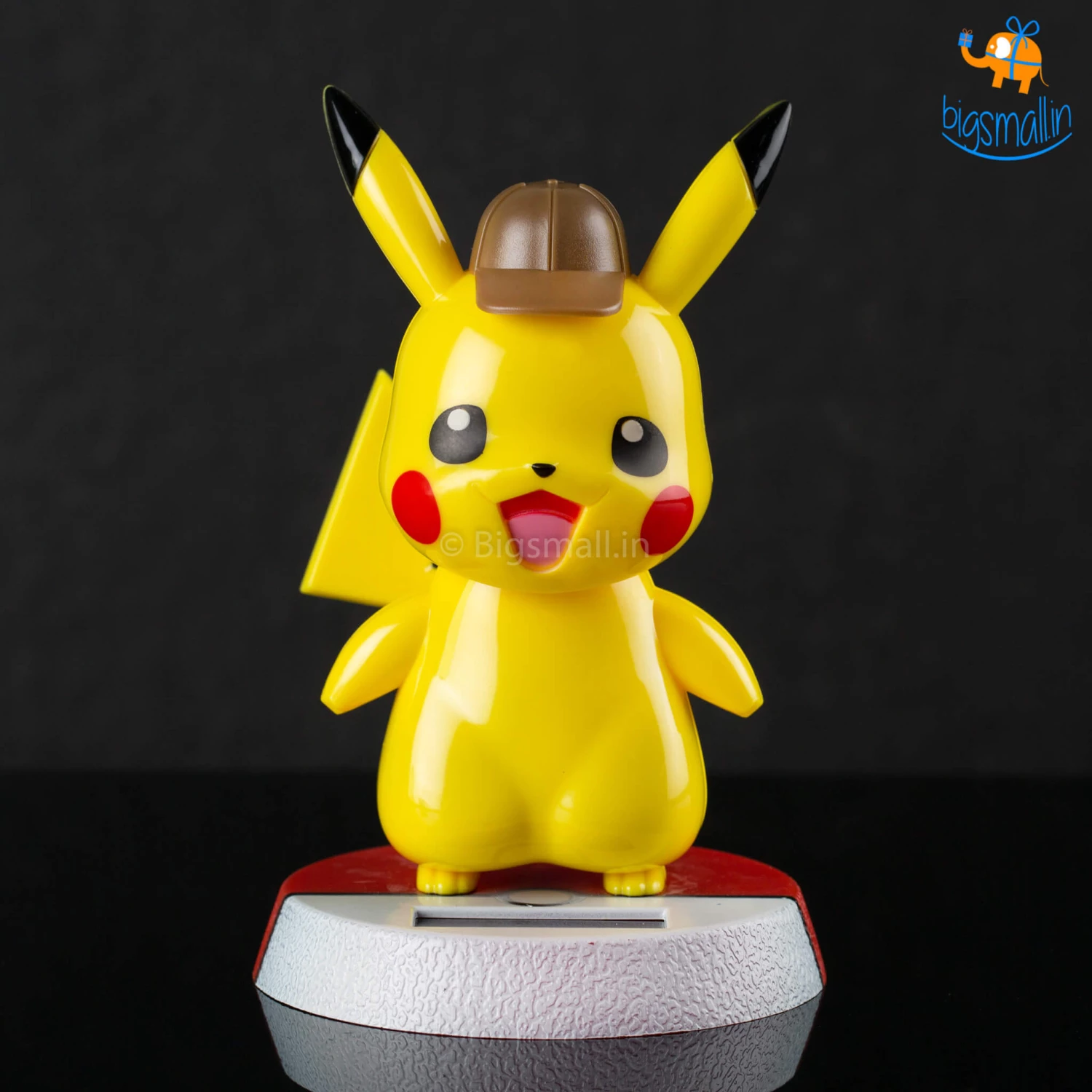 Bigsmall All Of It Pikachu Solar Powered Bobblehead