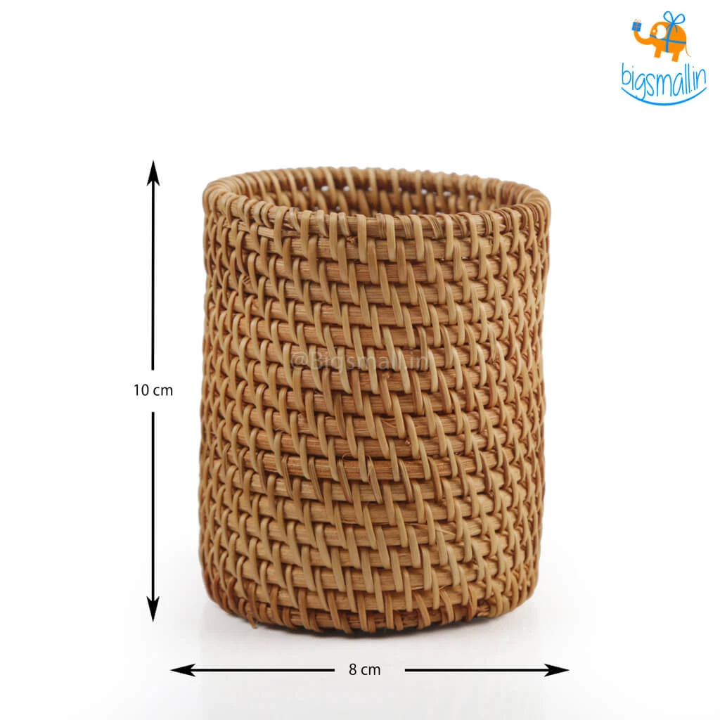 AmyLi Rattan Desk Organizer