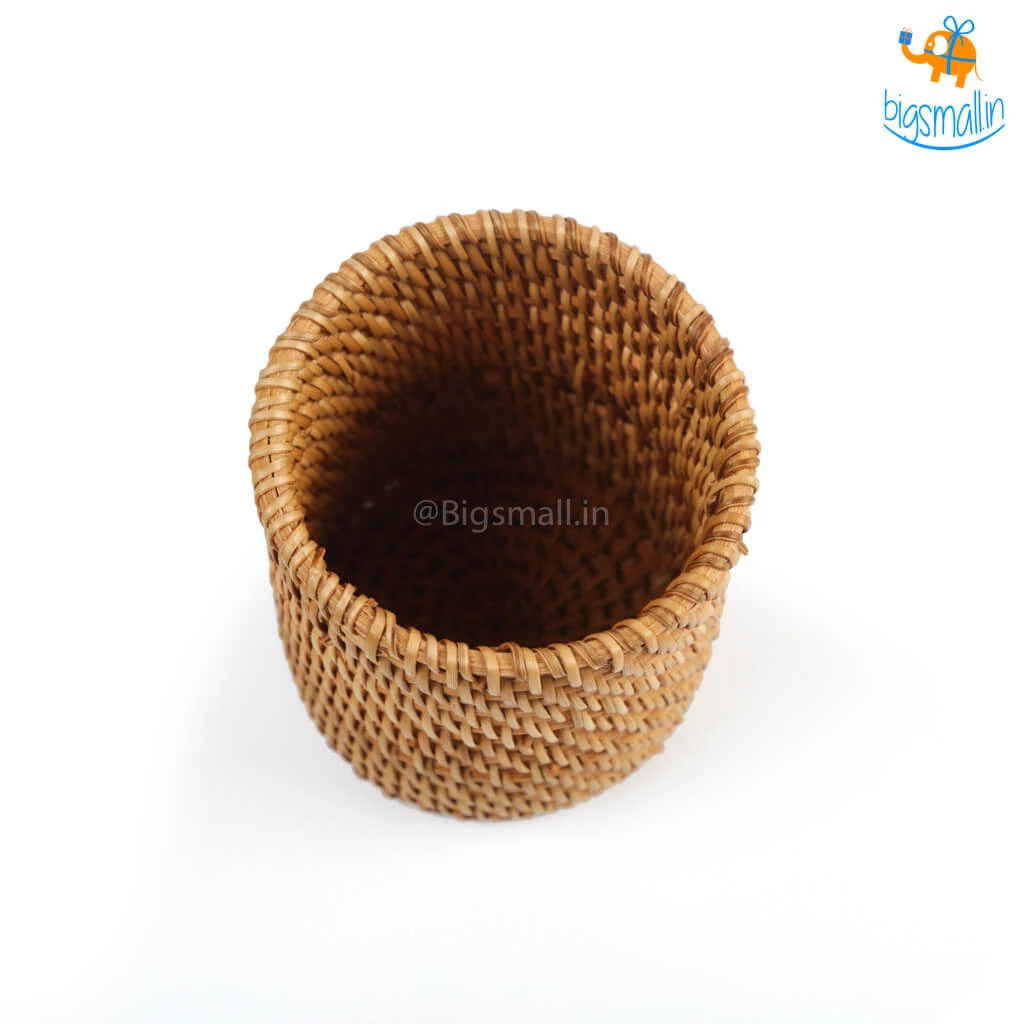 AmyLi Rattan Desk Organizer