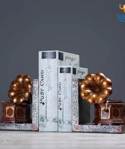 Vinny Y Vintage Gramophone Bookends With Pen Stand