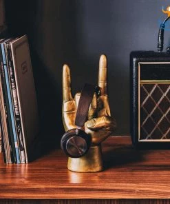 Mugga Rock On Stand All Of It