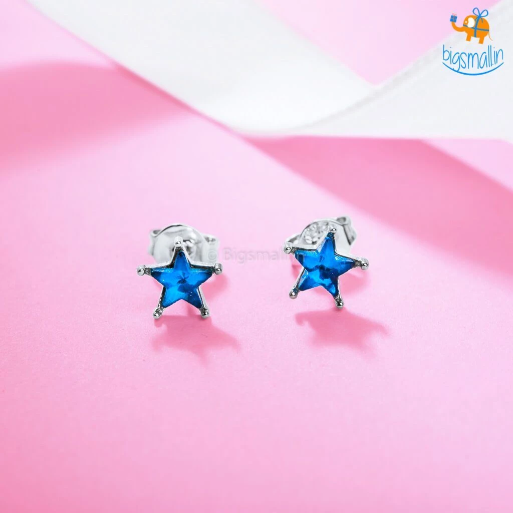 AmyLi All Of It Star Shaped Ear Studs