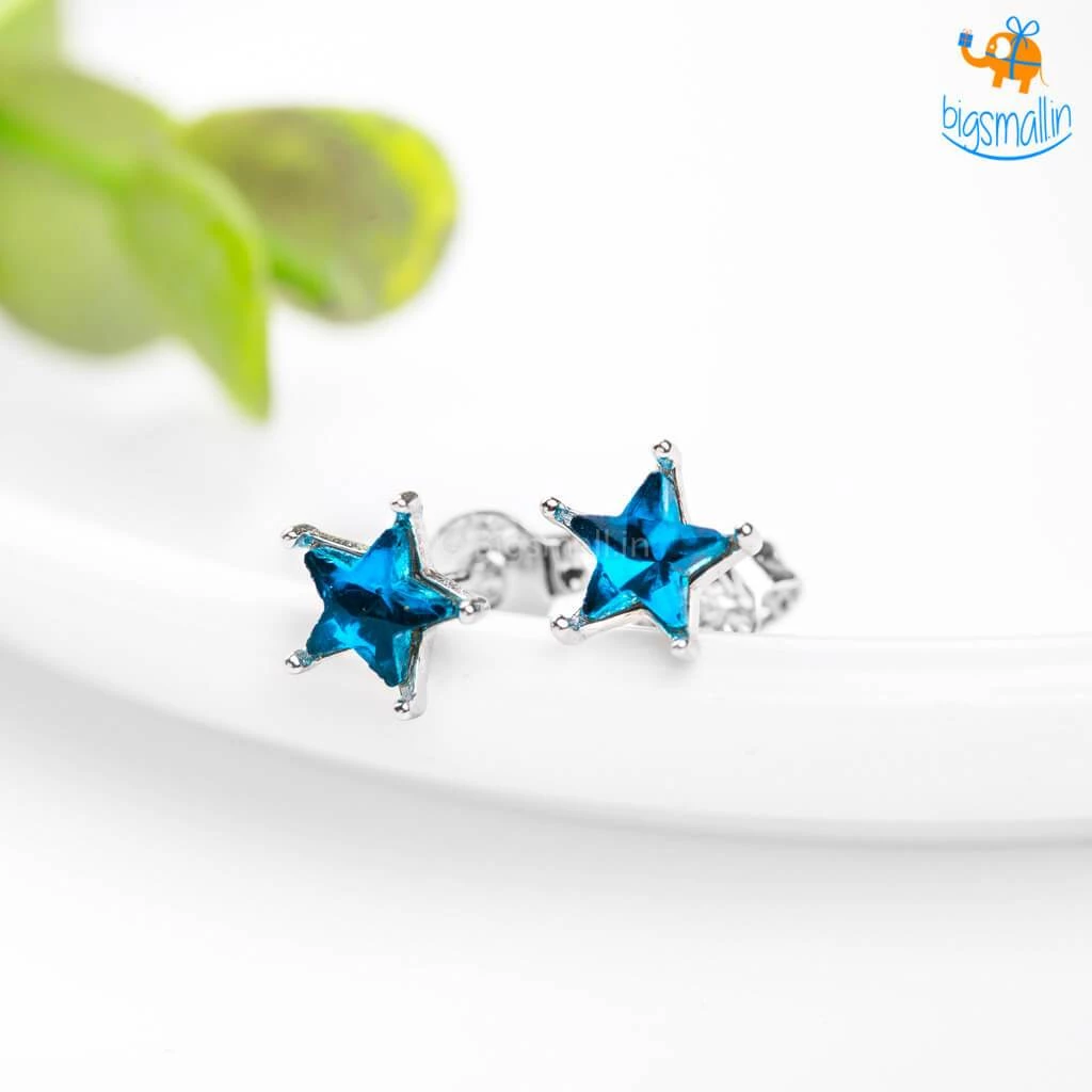 AmyLi All Of It Star Shaped Ear Studs