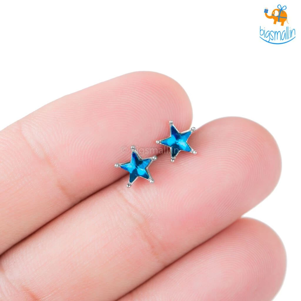 AmyLi All Of It Star Shaped Ear Studs