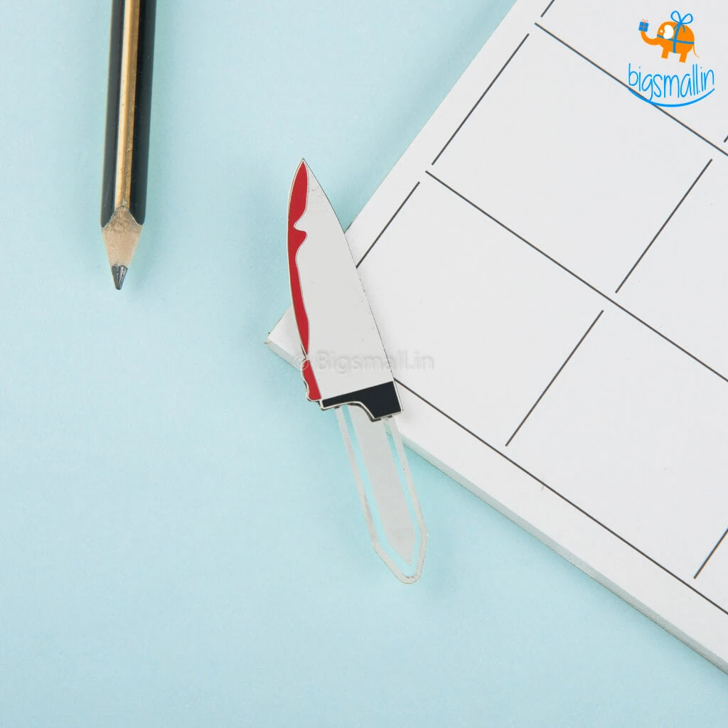 Bigsmall_piu Corporate Thriller Metallic Bookmark