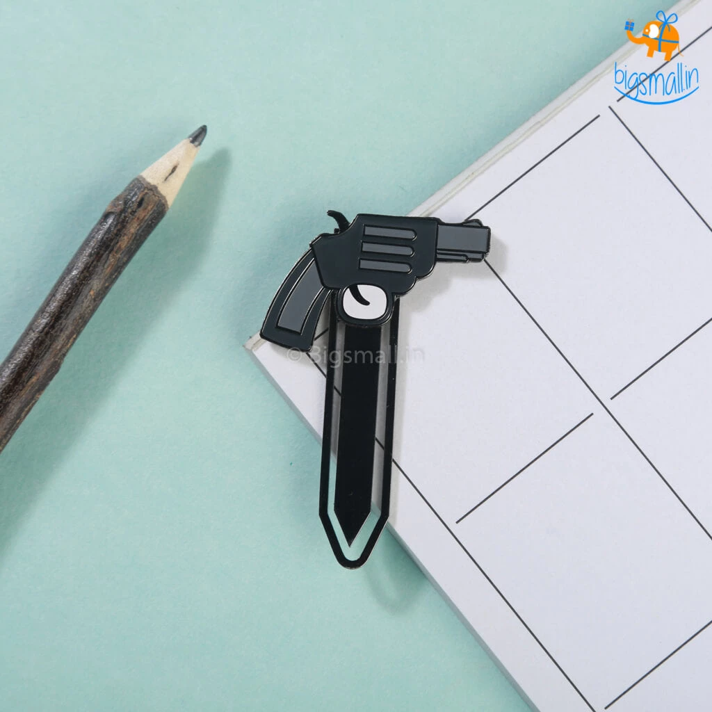 Bigsmall_piu Corporate Thriller Metallic Bookmark