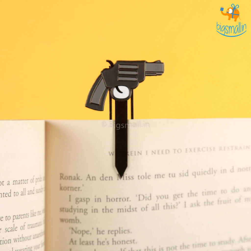 Bigsmall_piu Corporate Thriller Metallic Bookmark