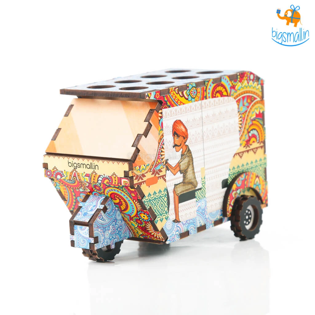 Ascetic Father's Day Pop Art Rickshaw Pen Stand