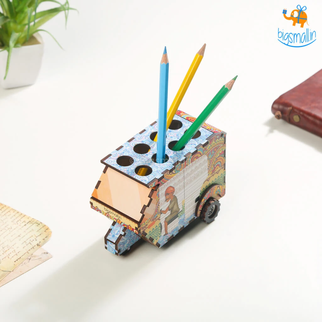 Ascetic Father's Day Pop Art Rickshaw Pen Stand