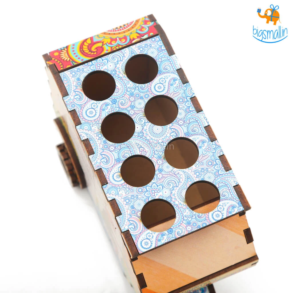 Ascetic Father's Day Pop Art Rickshaw Pen Stand