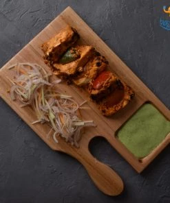 Unisoul All Of It Wooden Platter Cum Chopping Board