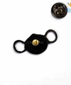 Bigsmall_piu Wear Me Lapel Pin